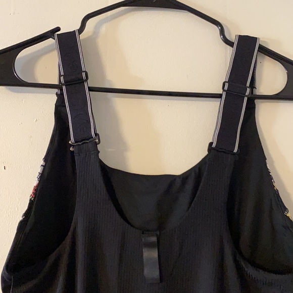 Hurley women’s quick Dry swimsuits bodysuit - Picture 4 of 5